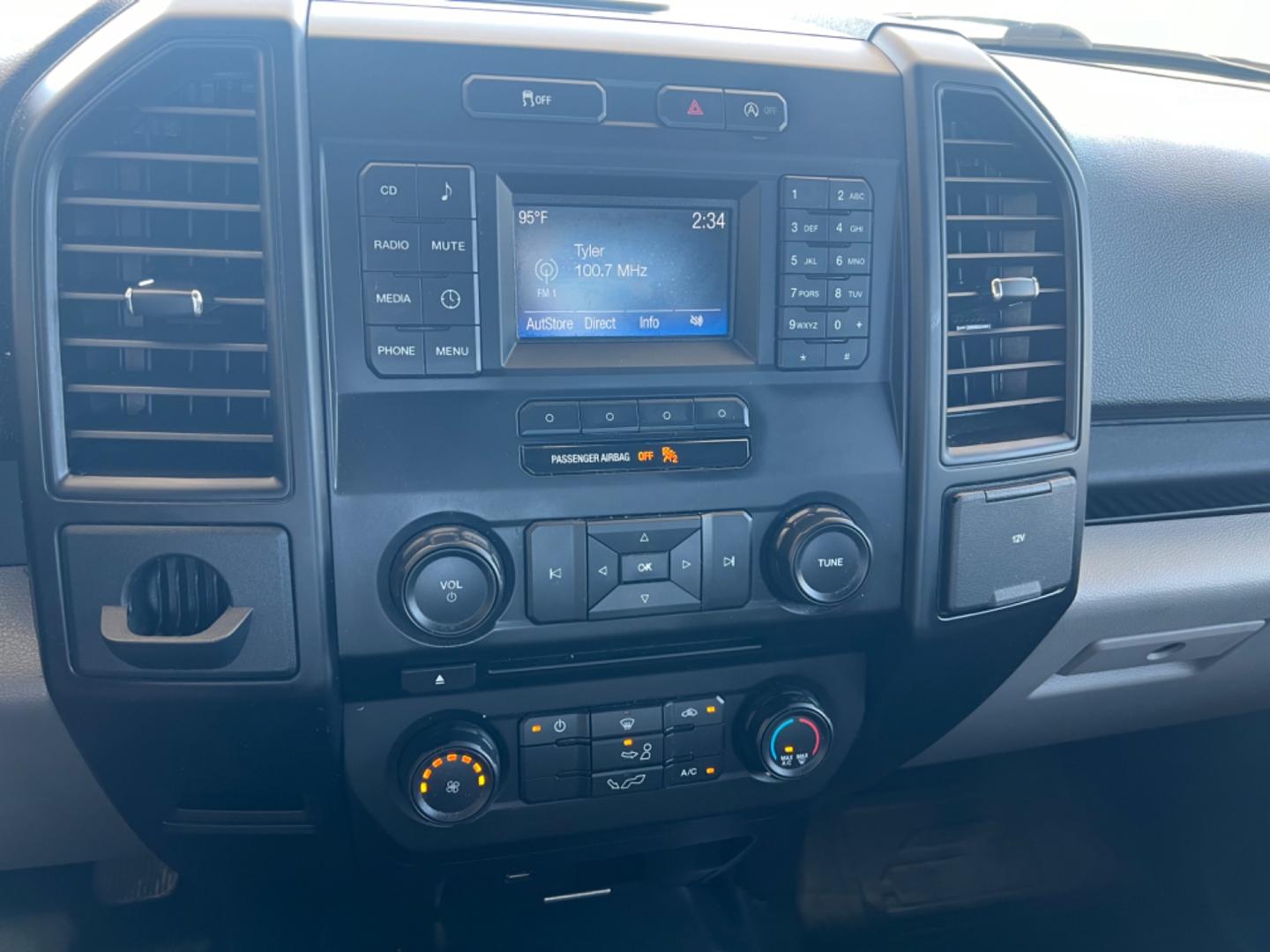 2016 White /Grey Ford F-150 XL (1FTEX1CP7GK) with an 2.7 V6 EcoBoost engine, Automatic transmission, located at 4520 Airline Hwy, Baton Rouge, LA, 70805, (225) 357-1497, 30.509325, -91.145432 - 2016 Ford F150 SuperCab XL ***One Owner*** 2.7 V6 EcoBoost Gas, 182K Miles, Clean Truck, Power Windows, Locks & Mirrors, Cold A/C, Tow Pkg. FOR INFO PLEASE CONTACT JEFF AT 225 357-1497 CHECK OUT OUR A+ RATING WITH THE BETTER BUSINESS BUREAU WE HAVE BEEN A FAMILY OWNED AND OPERATED BUSINESS AT THE S - Photo#15